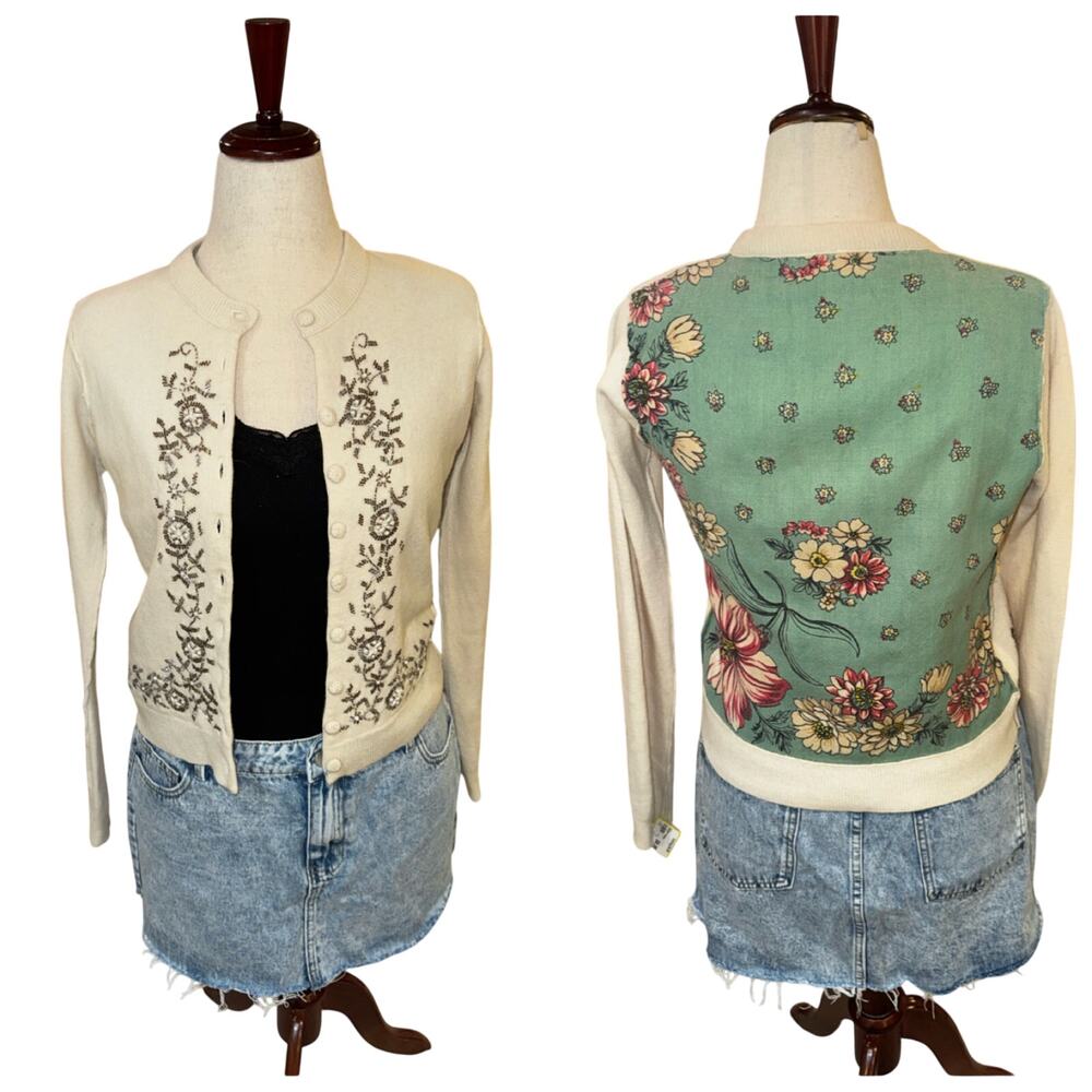 Vintage Whistles Floral Back‎ Cardigan Embellished Wool Blend Sweater Size 3